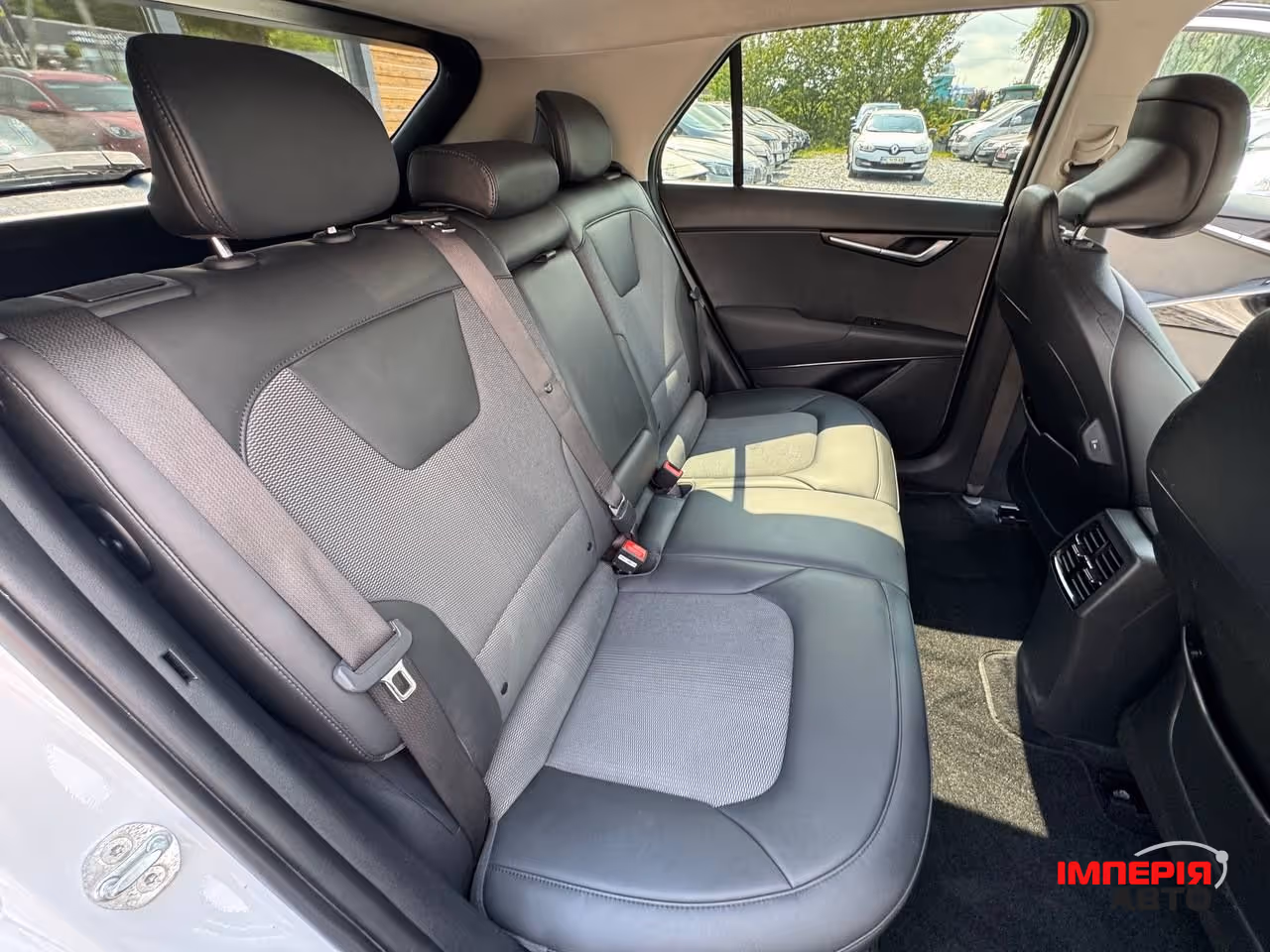Kia Niro - фото 40