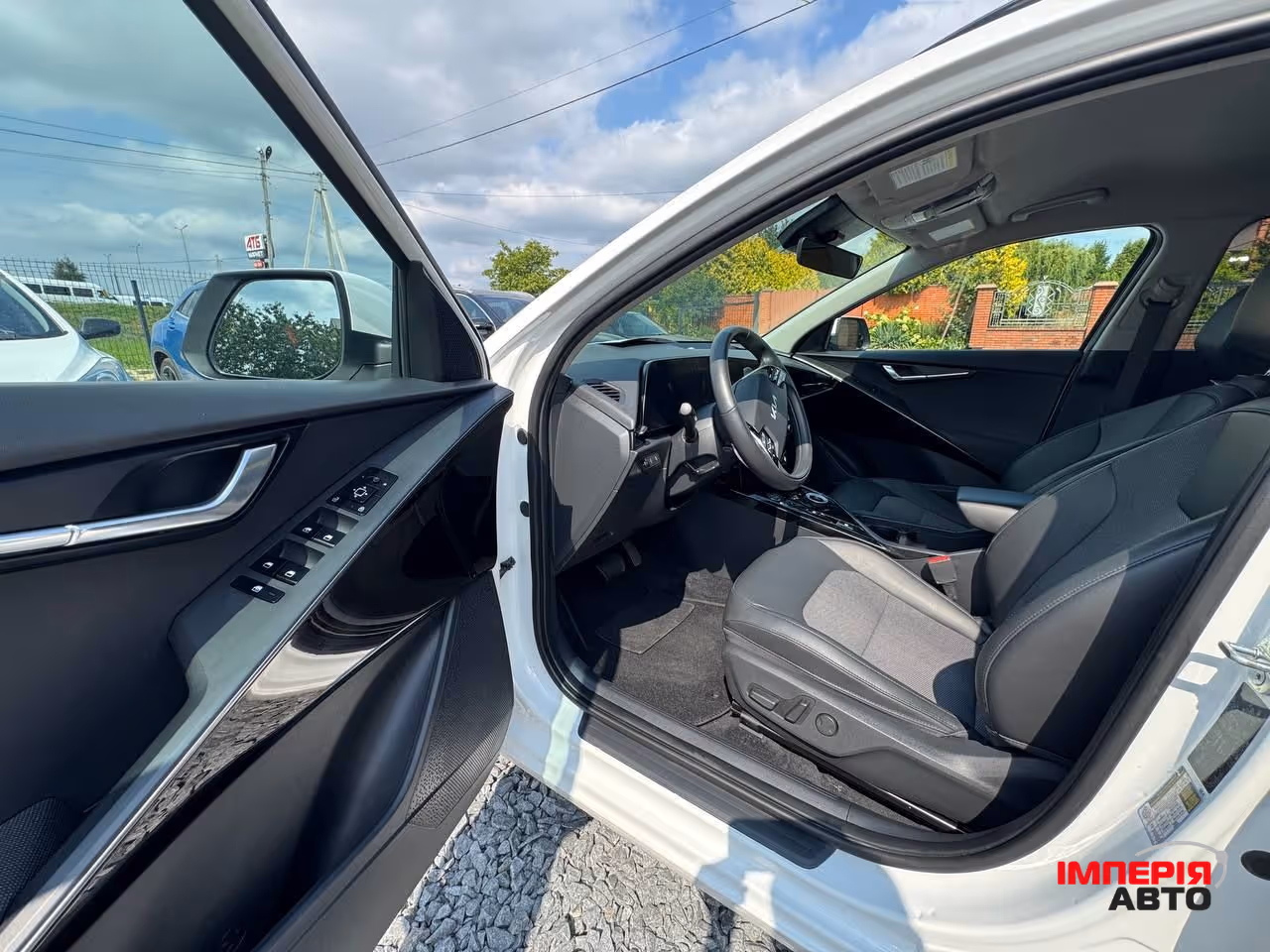Kia Niro - фото 21