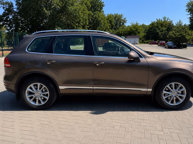 Volkswagen Touareg - зображення 3