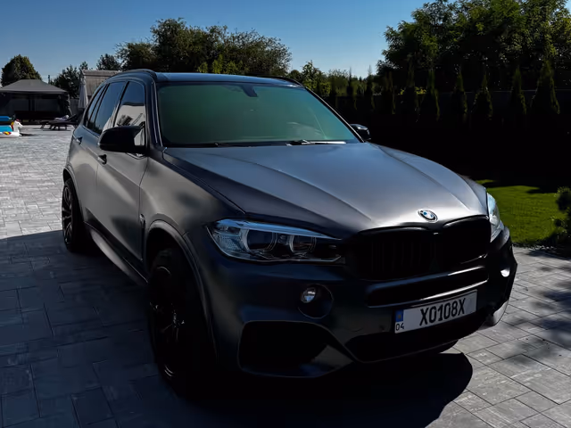 BMW X5 - зображення 2
