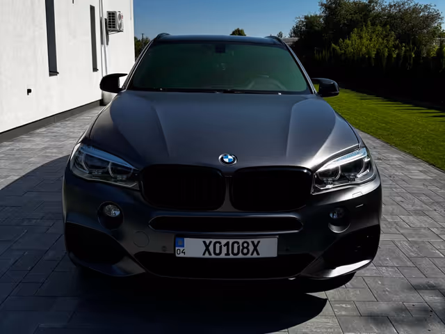 BMW X5 - зображення 3
