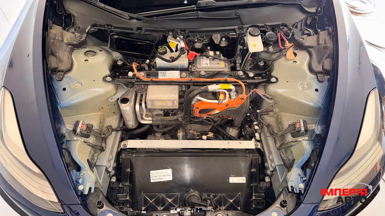 Tesla Model 3 - фото 37