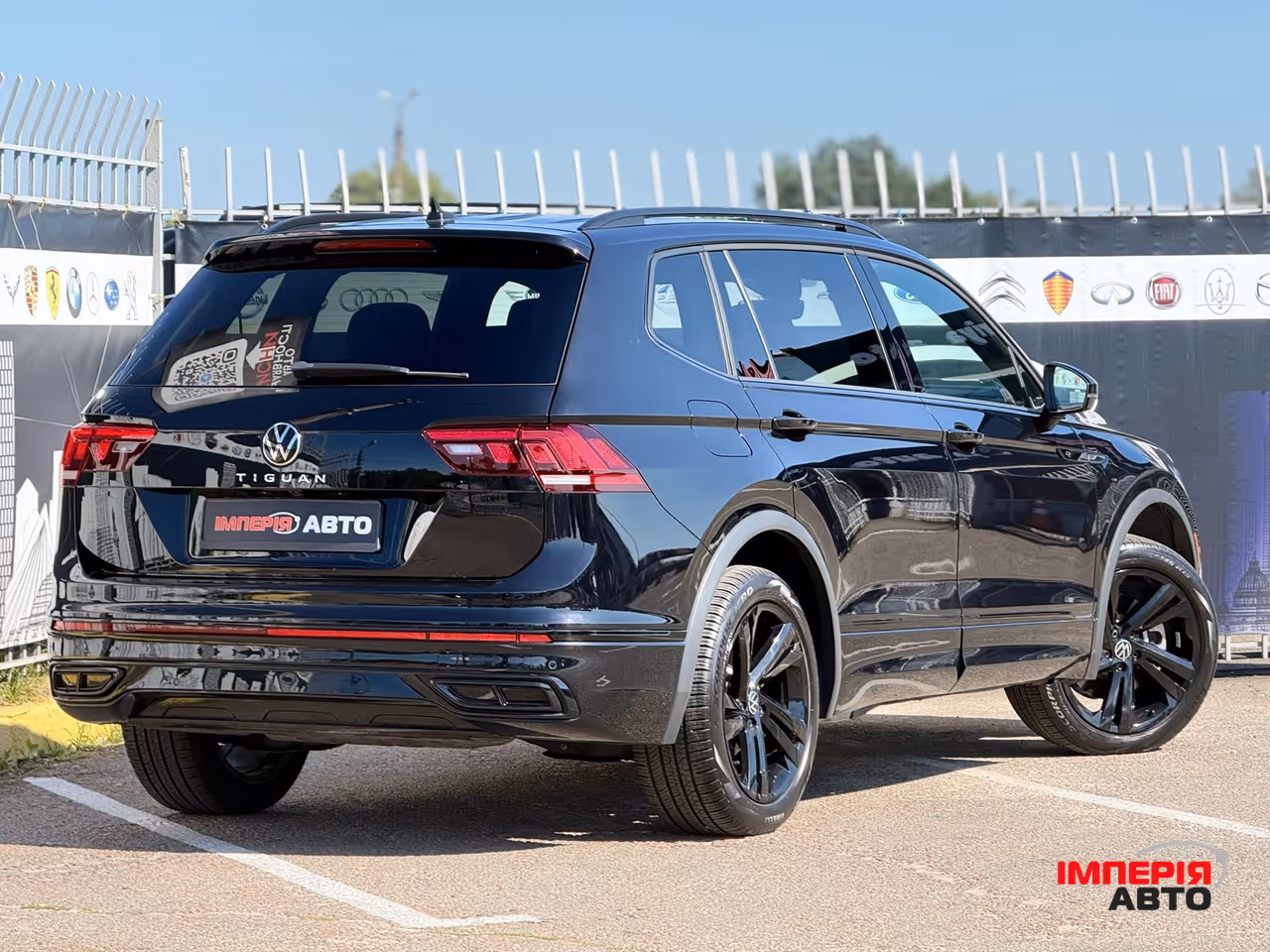 Volkswagen Tiguan - фото 19