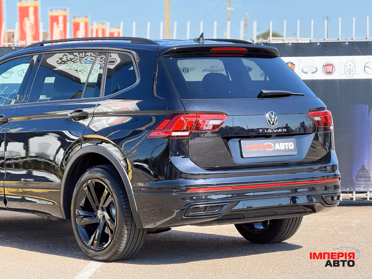 Volkswagen Tiguan - фото 22