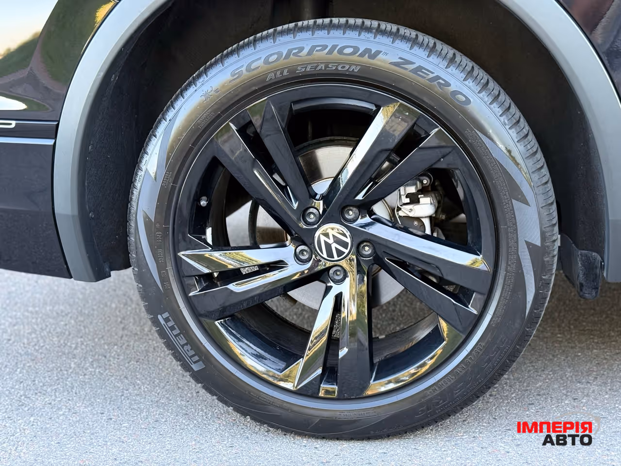 Volkswagen Tiguan - фото 30