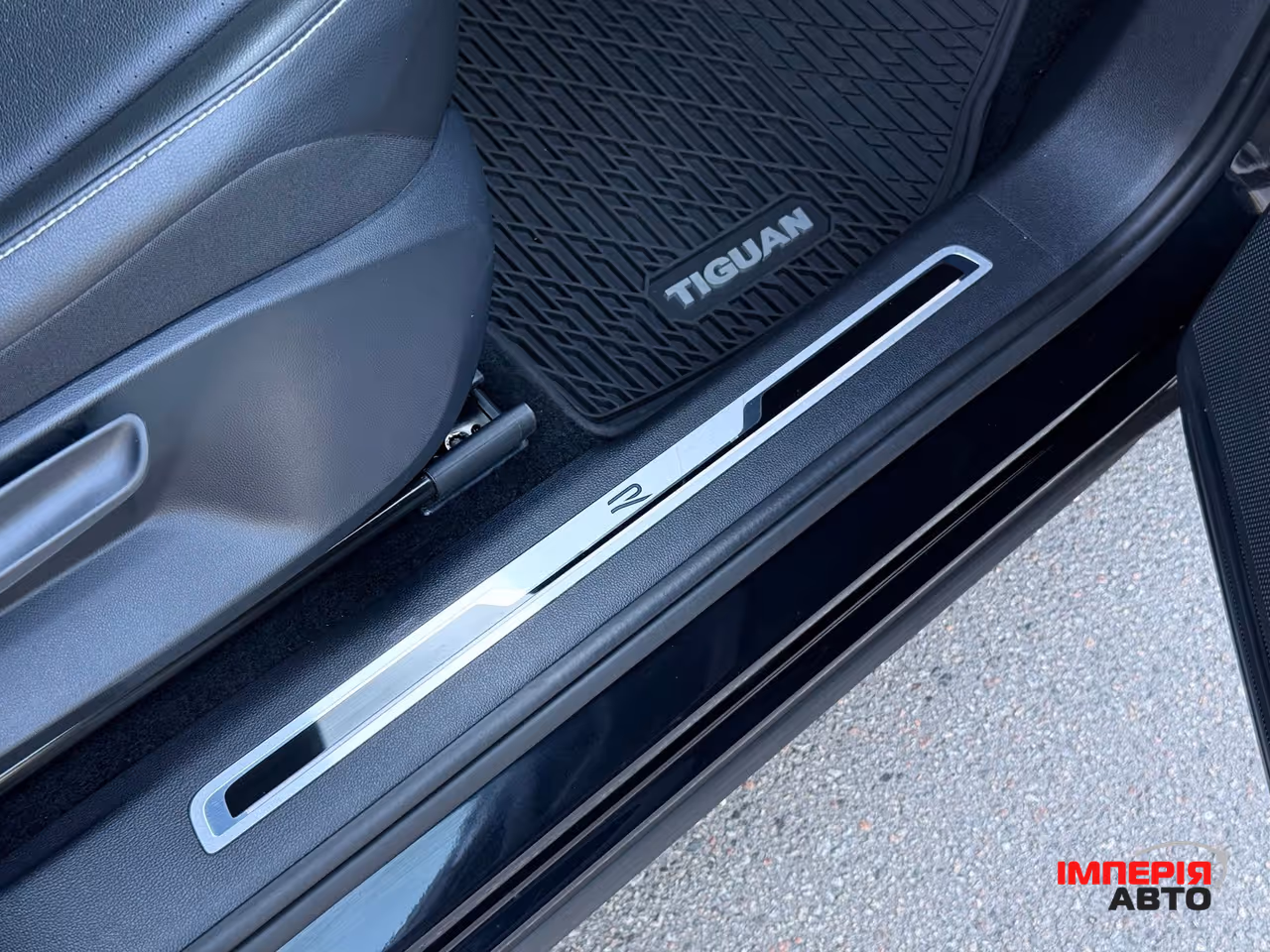 Volkswagen Tiguan - фото 42