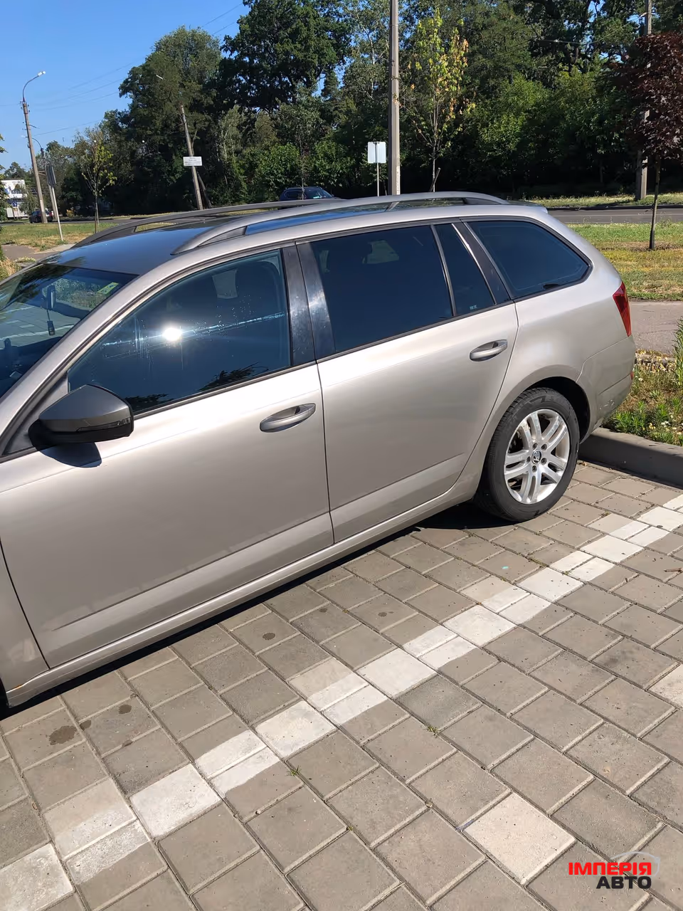 Skoda Octavia - фото 12