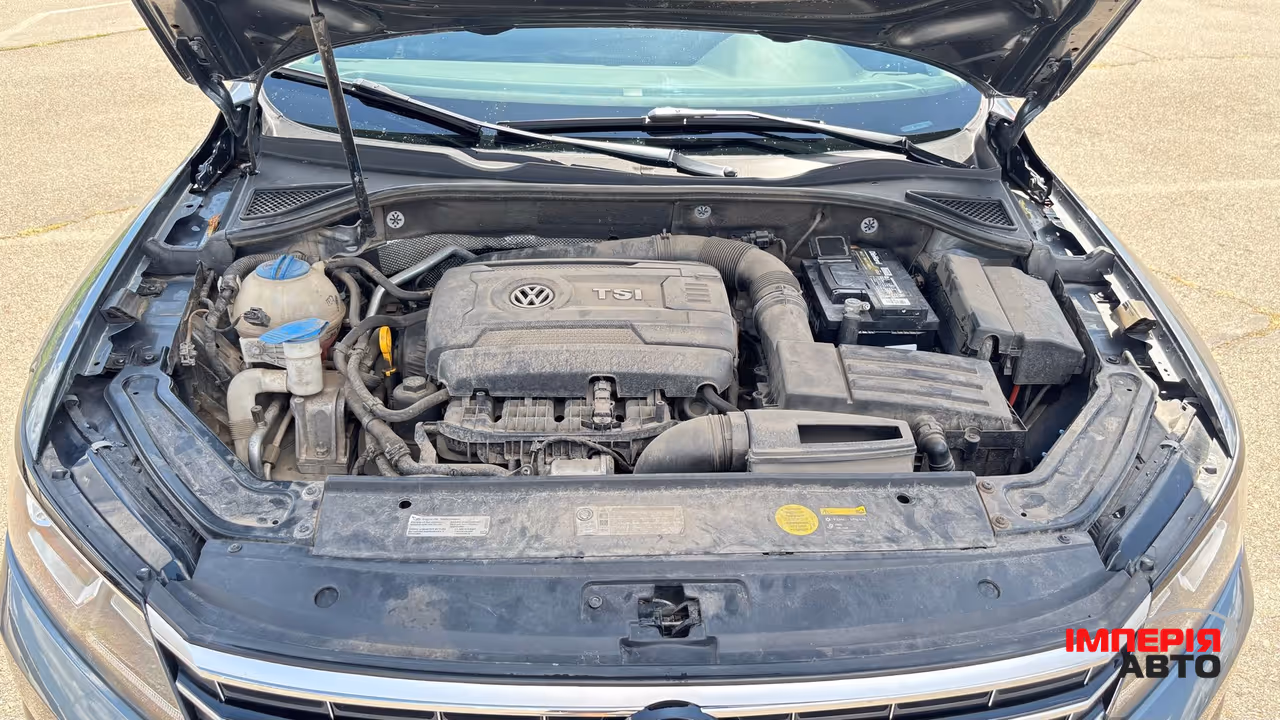 Volkswagen Passat - фото 10