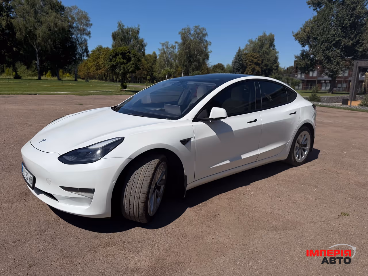 Tesla Model 3 - фото 3