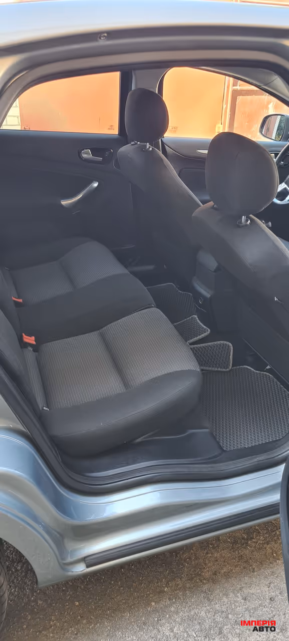 Ford Mondeo - фото 5
