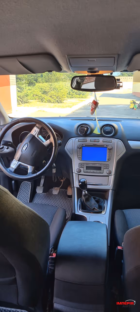 Ford Mondeo - фото 3