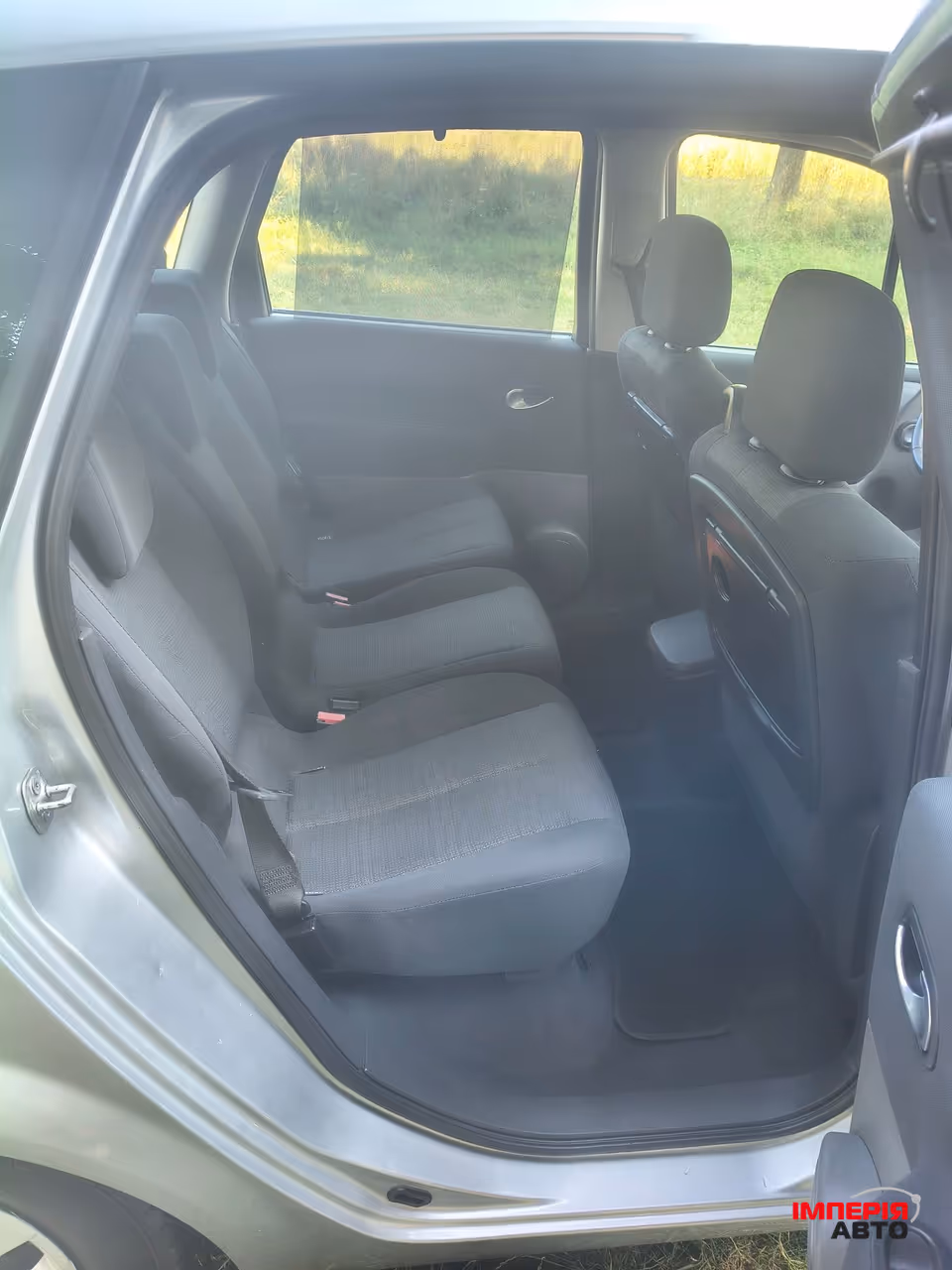 Renault Scenic - фото 40