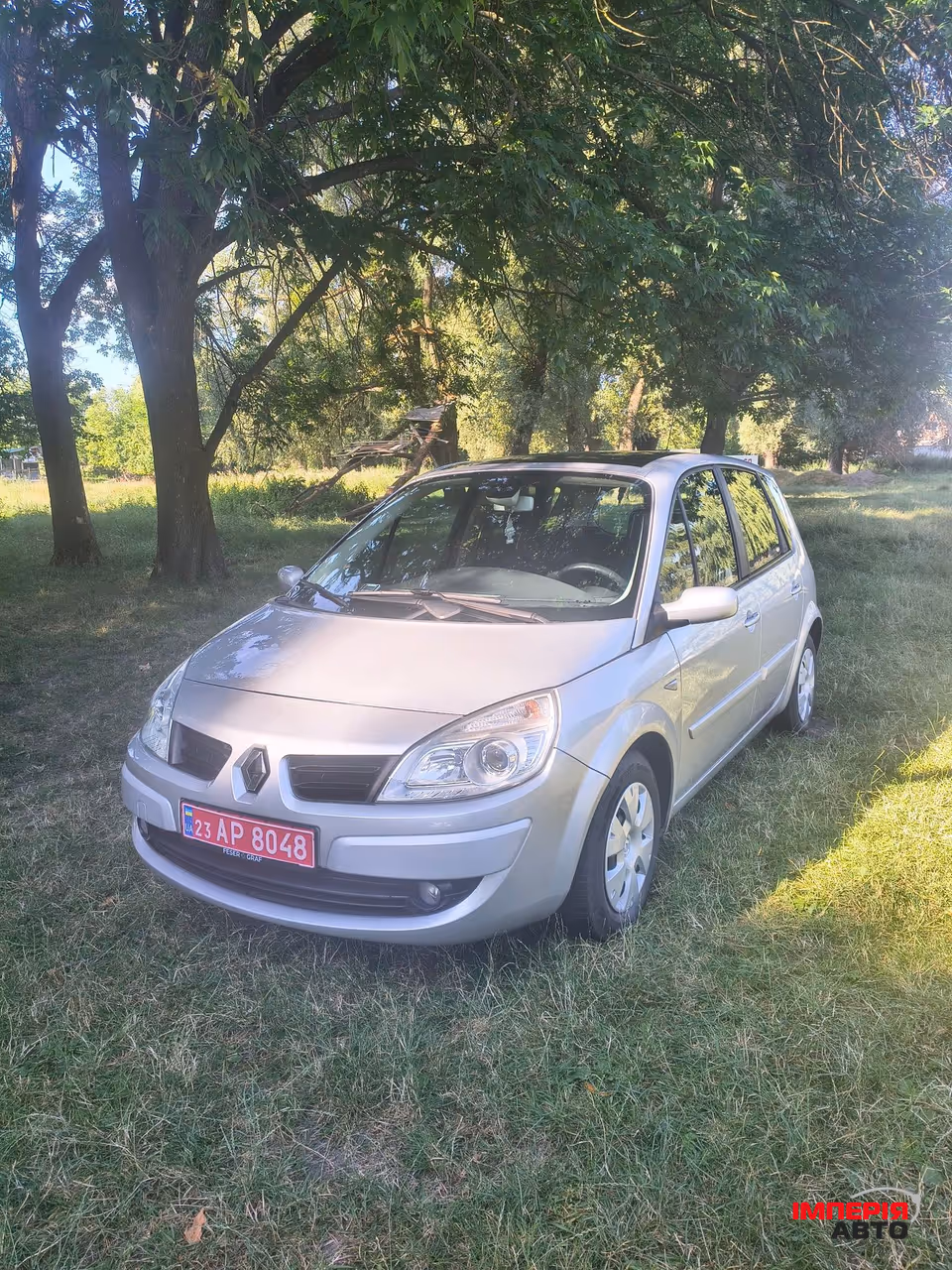Renault Scenic - фото 4