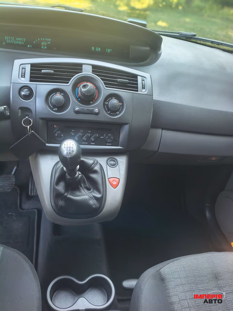 Renault Scenic - фото 29