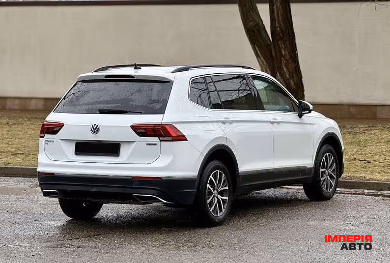 Volkswagen Tiguan - фото 5