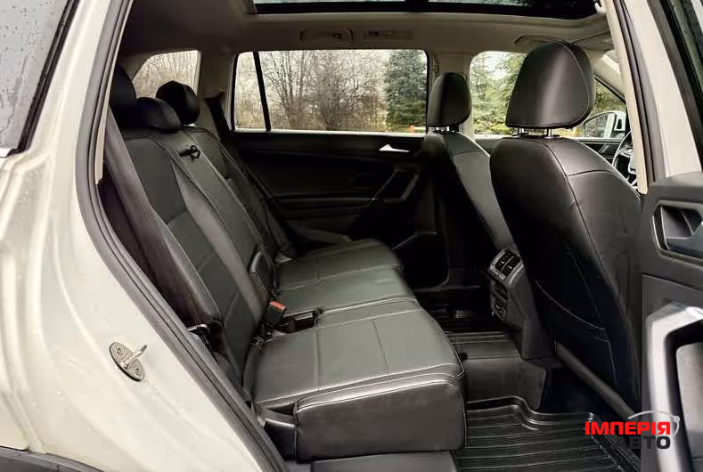 Volkswagen Tiguan - фото 11