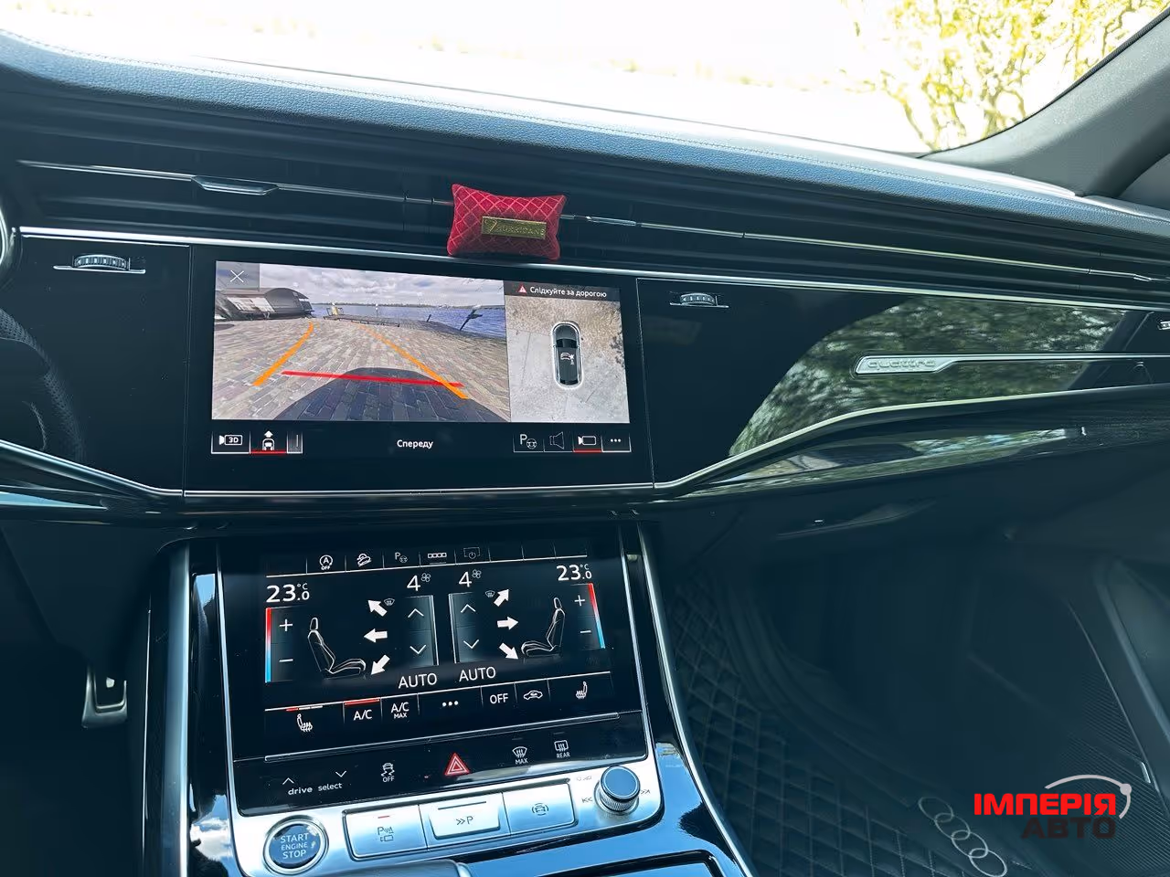 Audi Q8 - фото 42