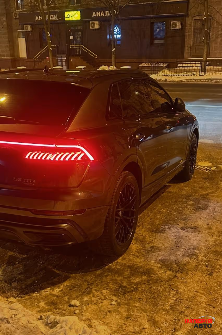 Audi Q8 - фото 37