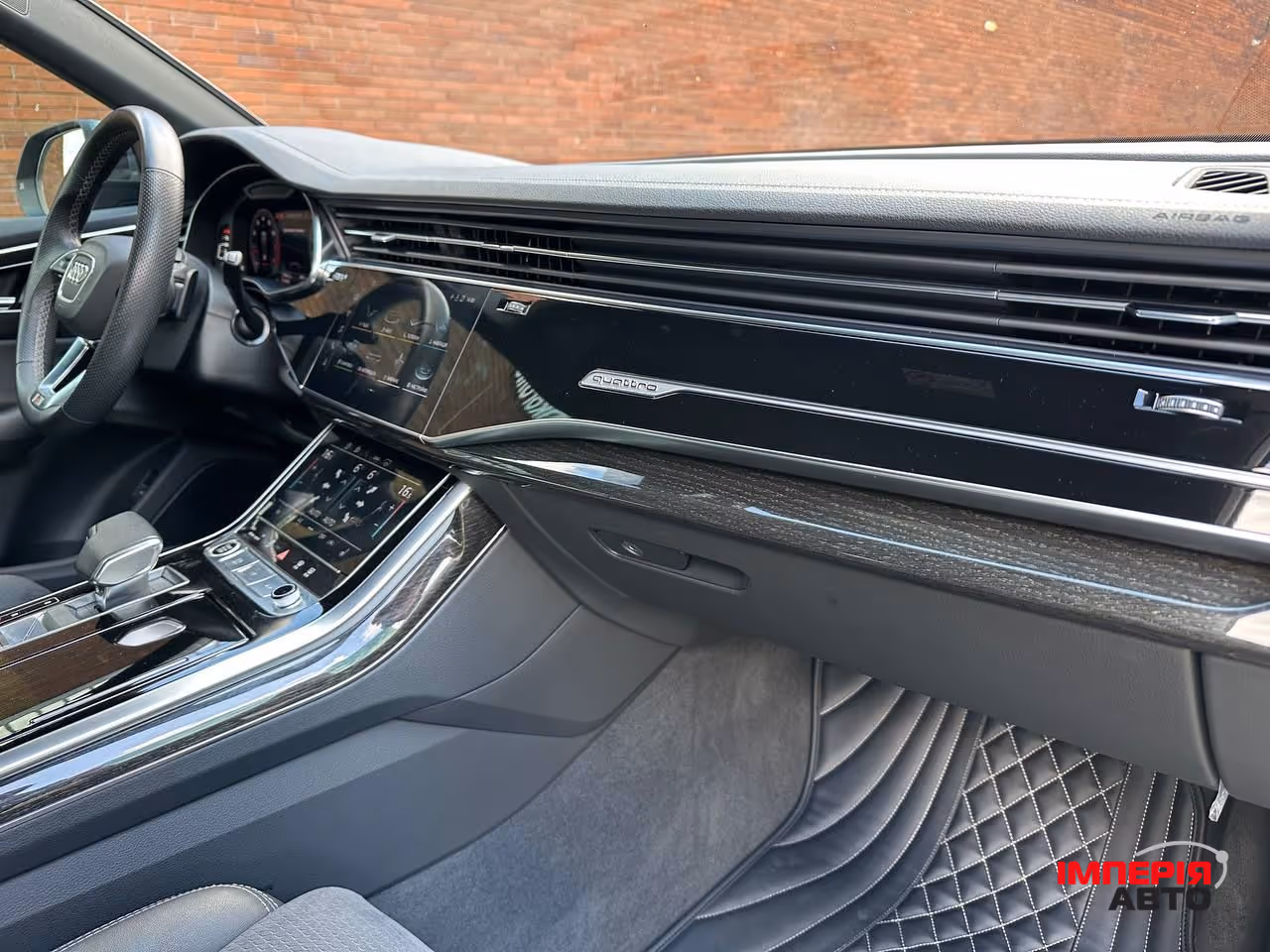 Audi Q8 - фото 12