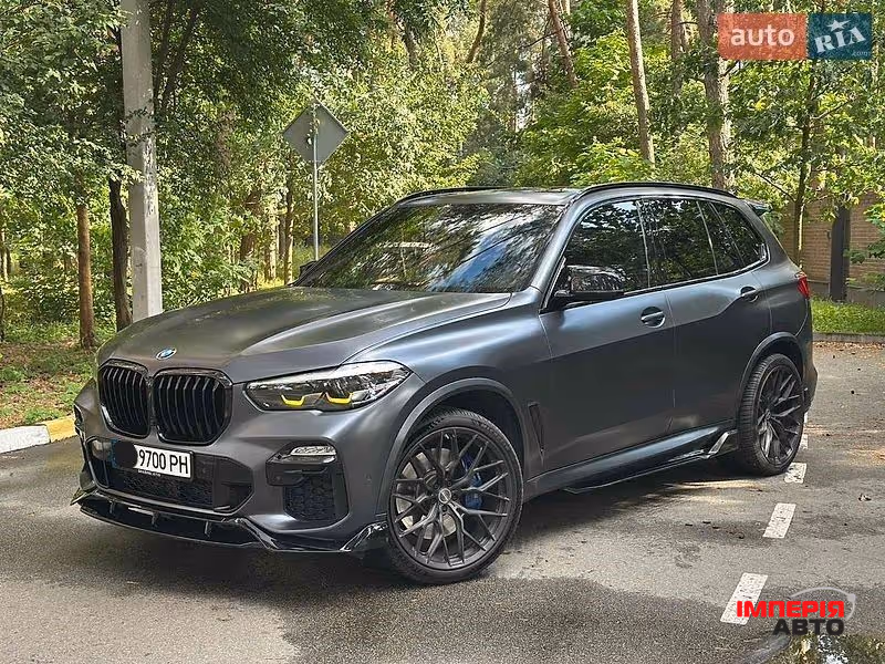 BMW X5 - фото 1