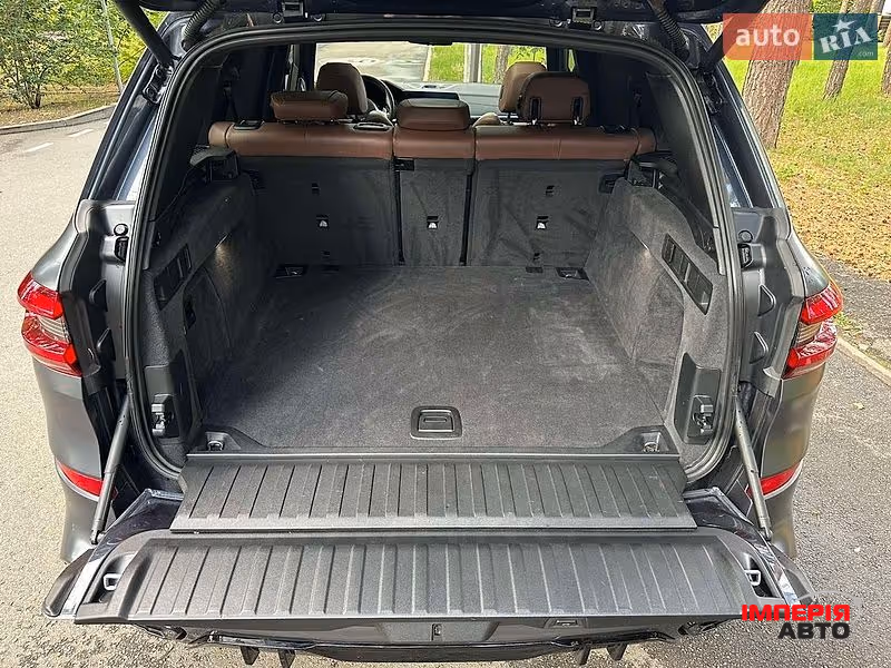 BMW X5 - фото 12