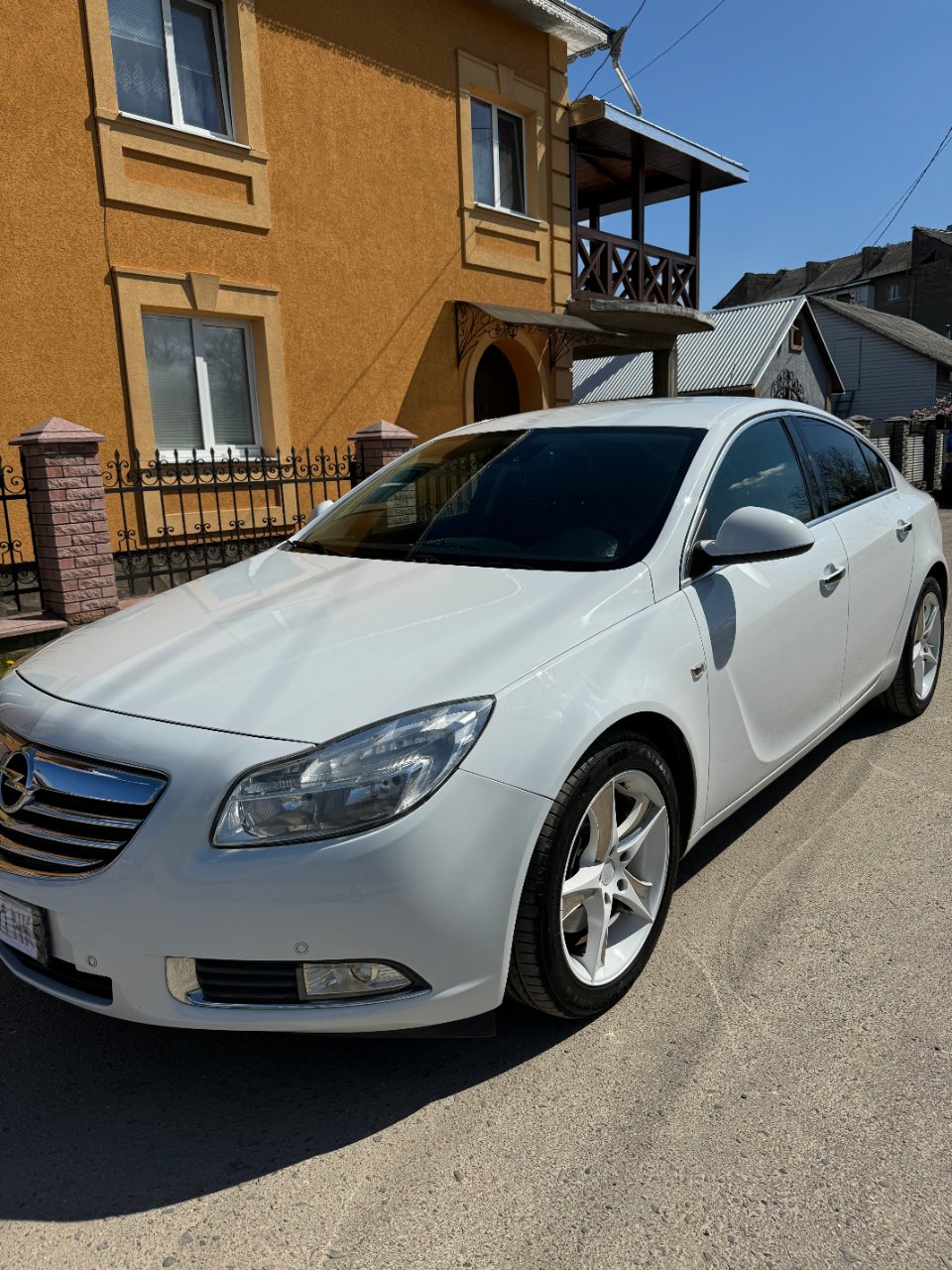 Opel Insignia - фото 3