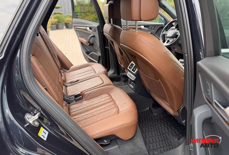 Audi Q5 - фото 14