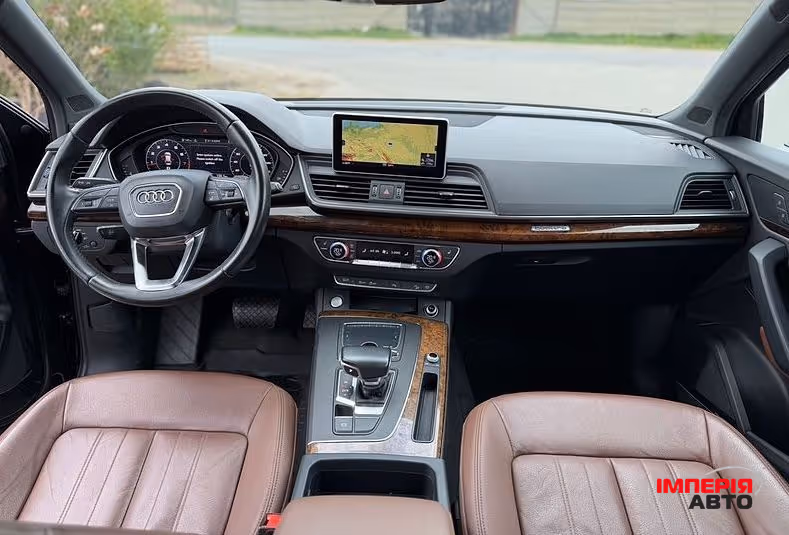 Audi Q5 - фото 11