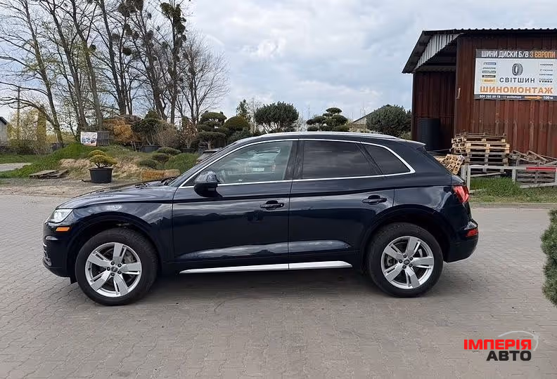 Audi Q5 - фото 8