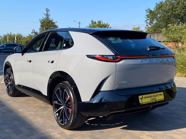Mazda EZ-60 - зображення 3
