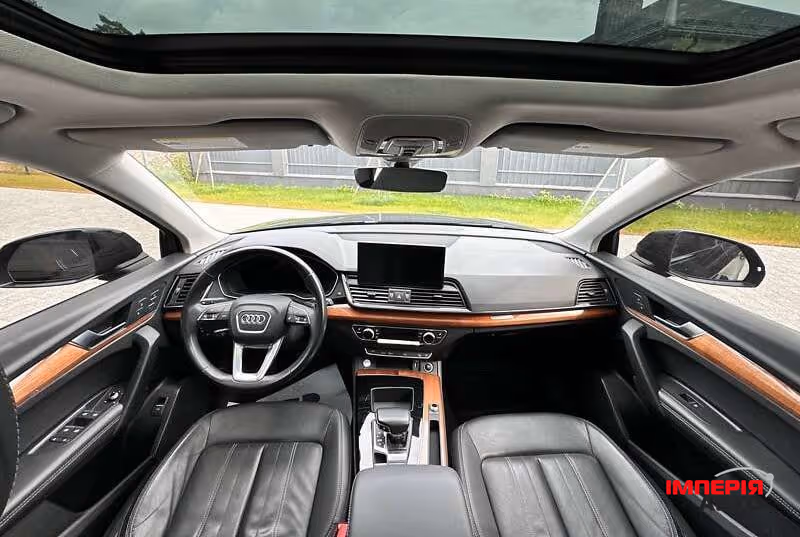 Audi Q5 - фото 11