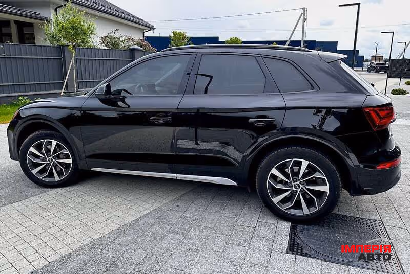 Audi Q5 - фото 2