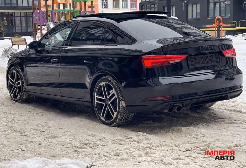 Audi A3 - фото 6