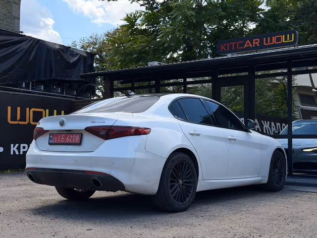 Alfa Romeo Giulia - зображення 5