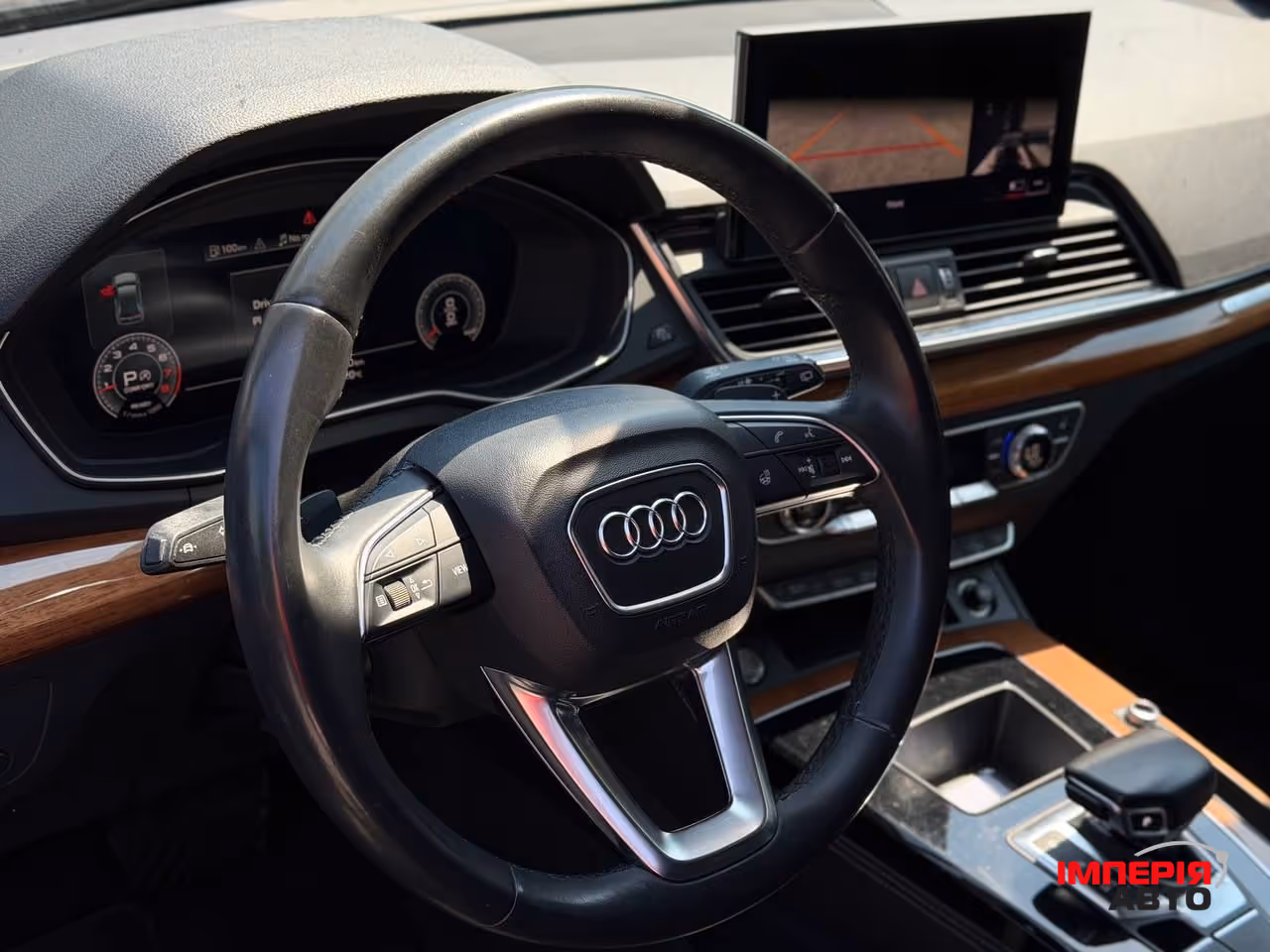 Audi Q5 - фото 7
