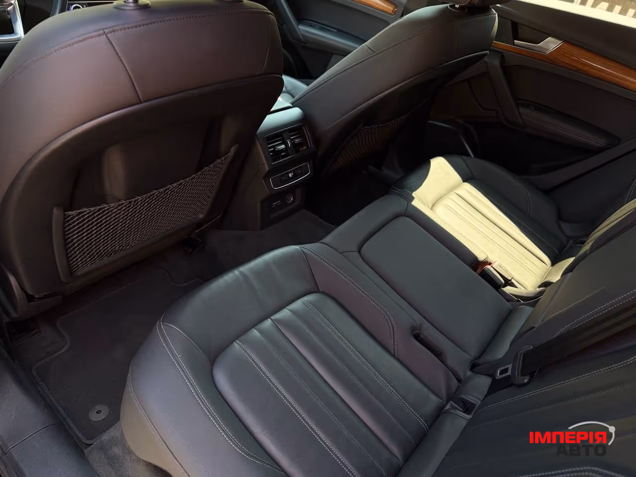Audi Q5 - фото 10