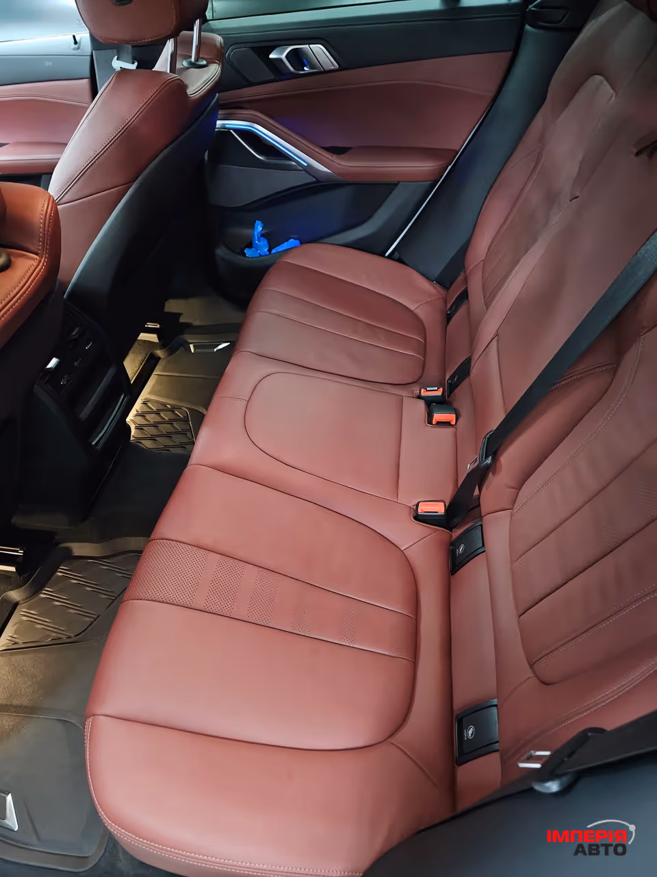 BMW X6 - фото 12