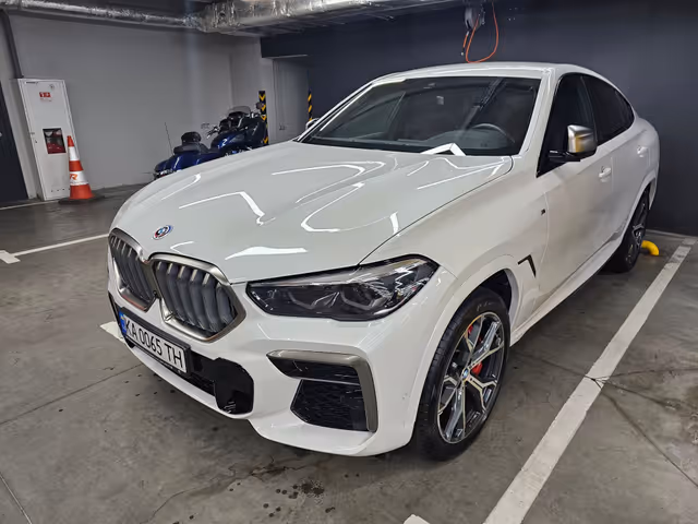 BMW X6 - зображення 2