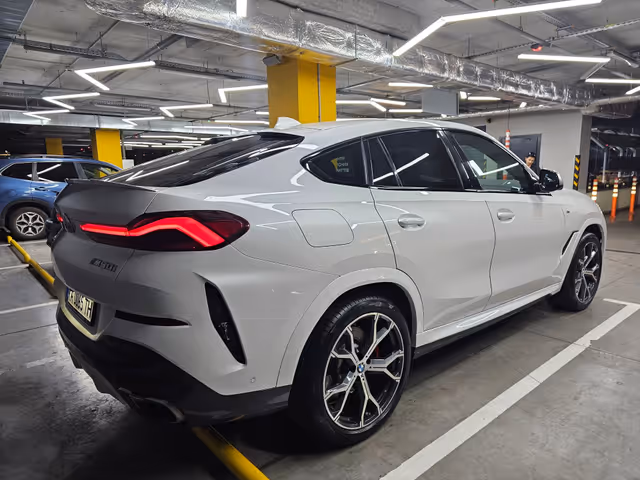 BMW X6 - зображення 4