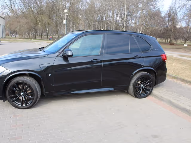 BMW X5 - зображення 4