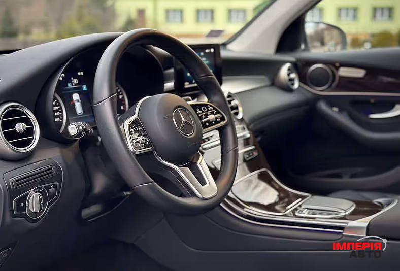 Mercedes-Benz GLC - фото 10