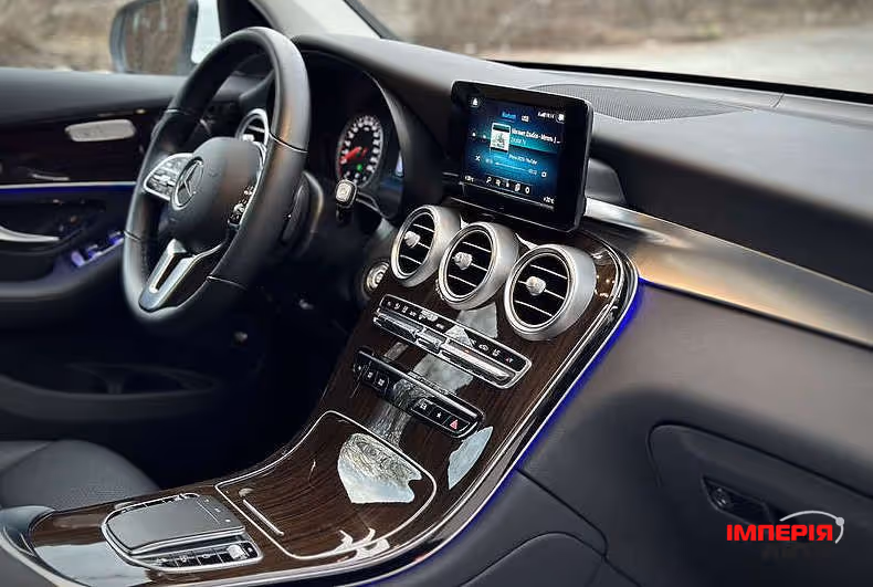 Mercedes-Benz GLC - фото 11