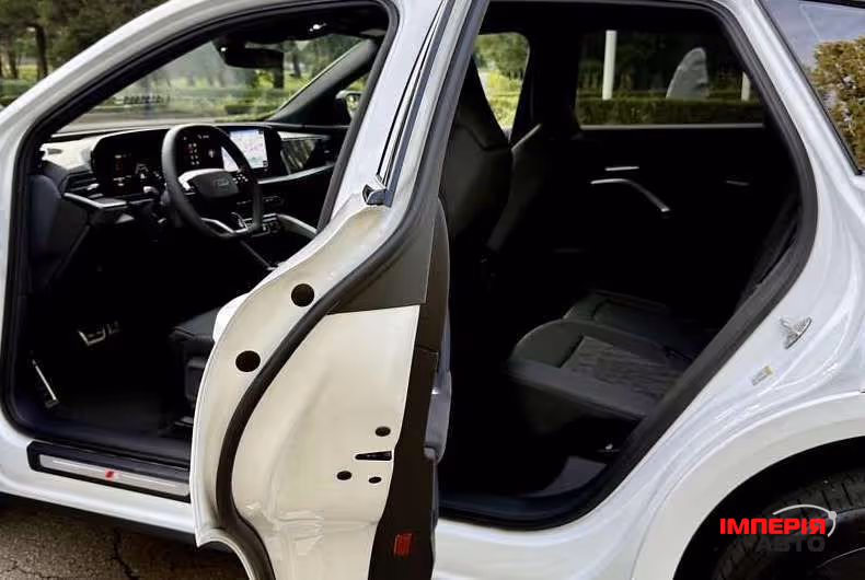 Audi Q5 - фото 16