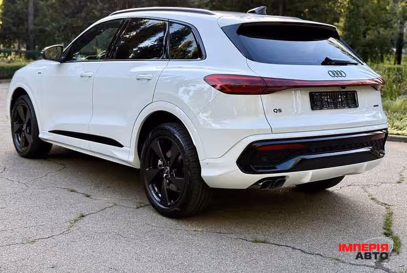 Audi Q5 - фото 3