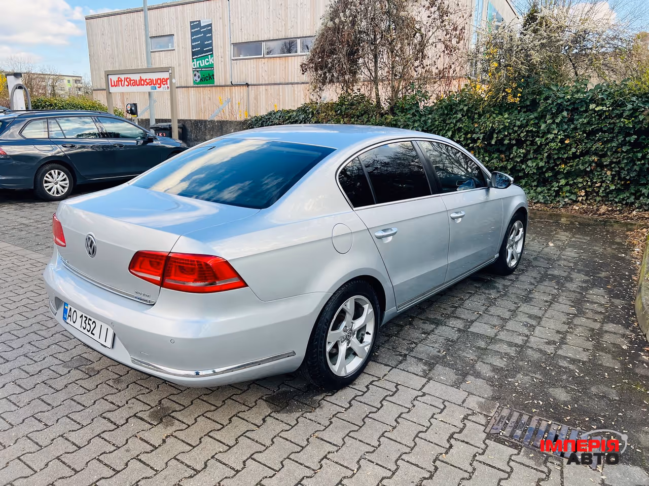 Volkswagen Passat - фото 2