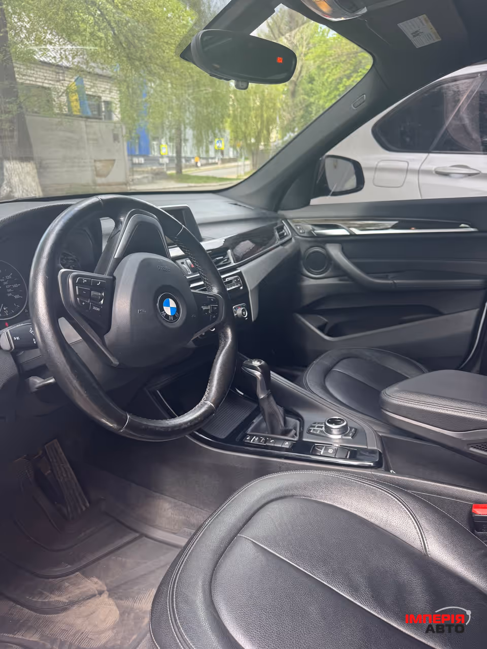 BMW X1 - фото 7