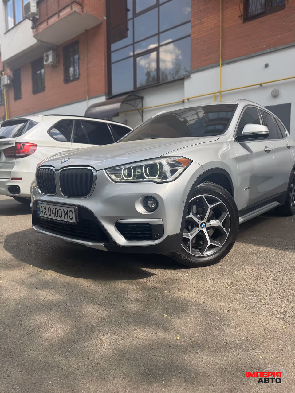 BMW X1 - фото 1