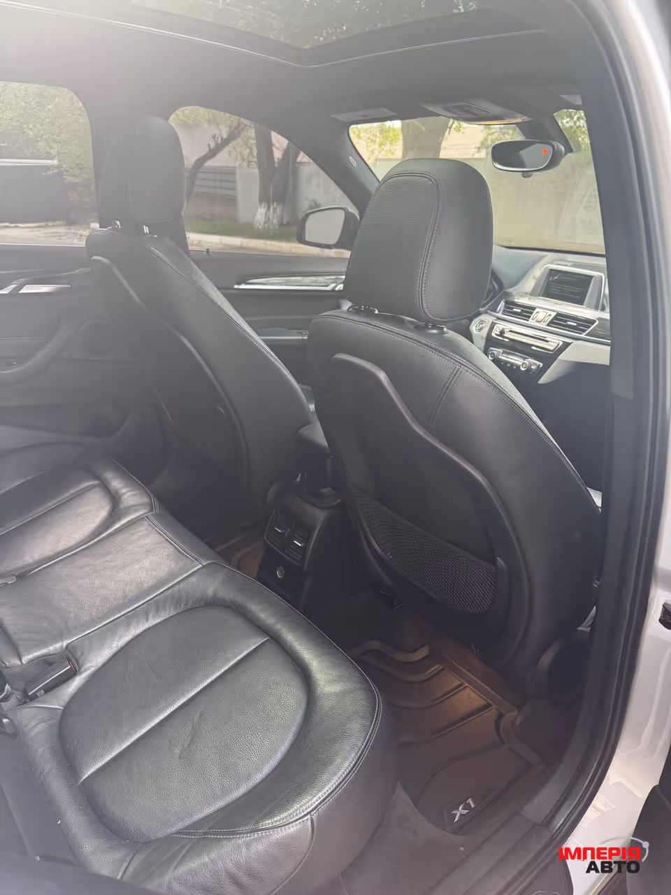 BMW X1 - фото 5