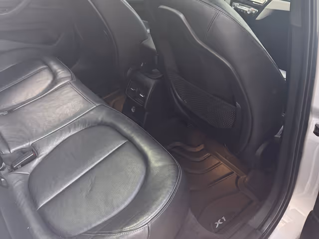 BMW X1 - зображення 5