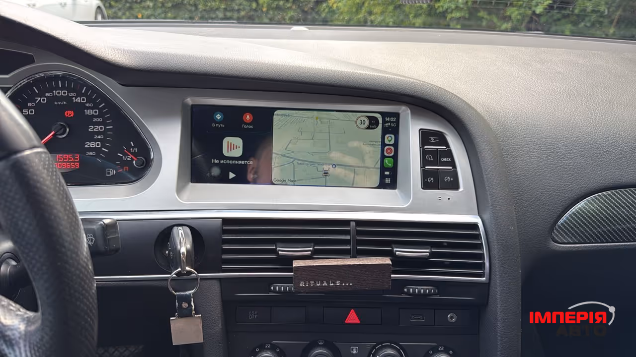 Audi A6 - фото 9